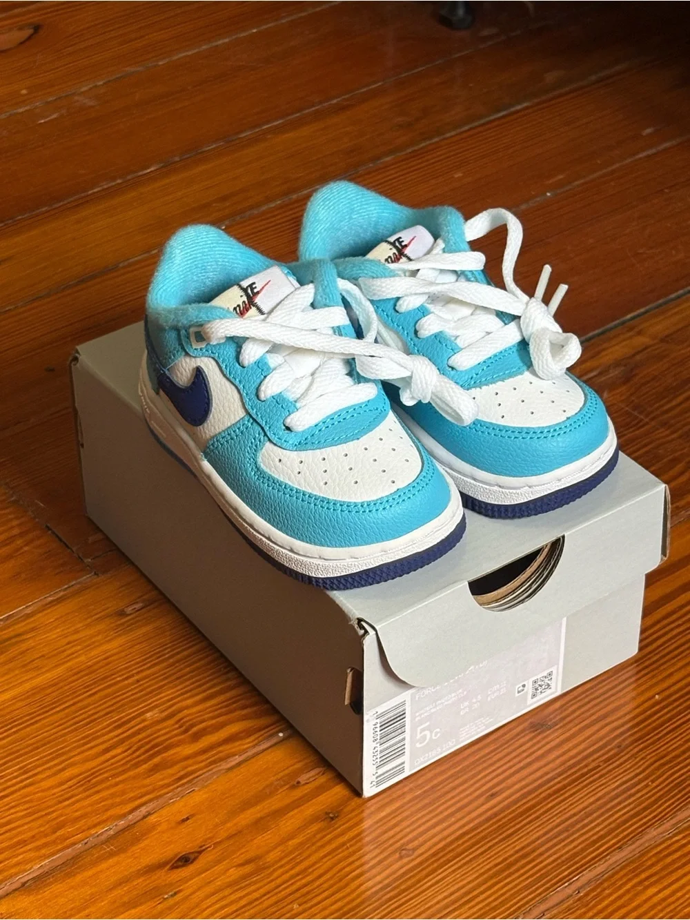 Nike Air Force 1s NEVER WORN NWT